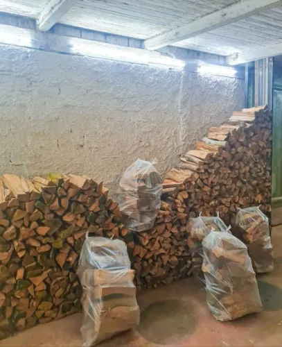 Lenha Frutífera picada
