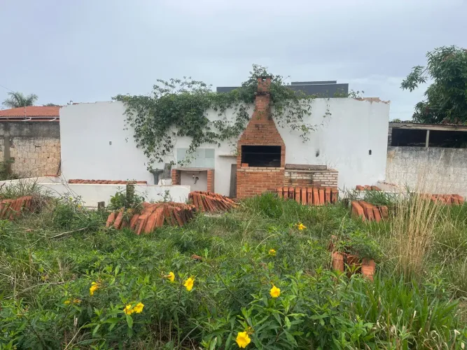 LOTE CONDOMINIO MANSÕES ENTRE LAGOS