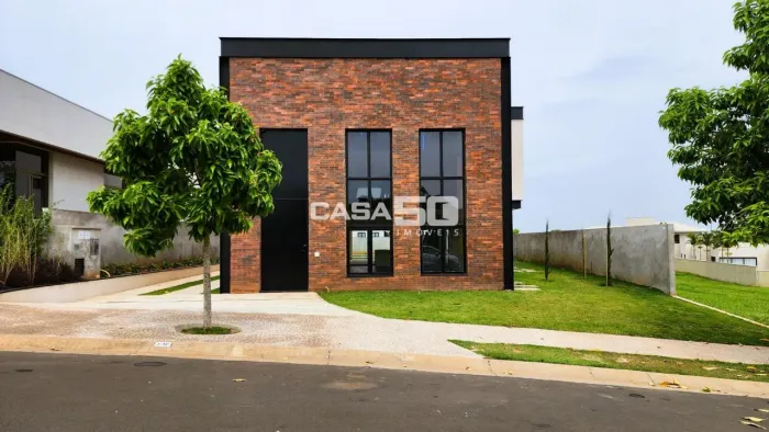 Casa à venda no Condomínio Pedra Alta em Campinas/SP.