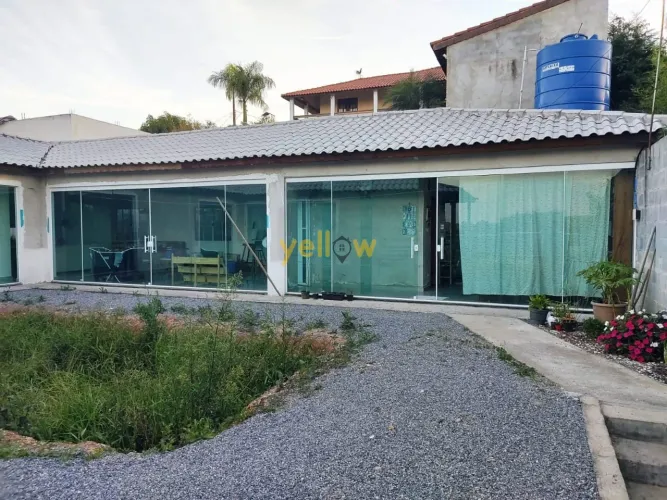 Casa em Condomínio Santa Isabel - Santa Isabel