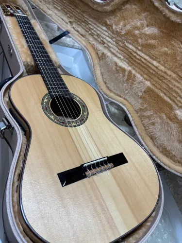 Violão Nylon Luthier Ricardo Vetrano - Som Profissional + Fishman