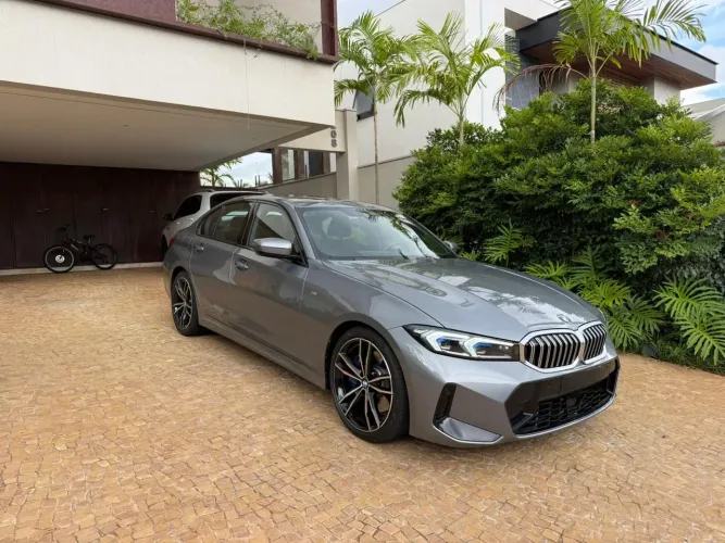 BMW 320I A 2.0 TB M Sport Activeflex 16V 4P 2024