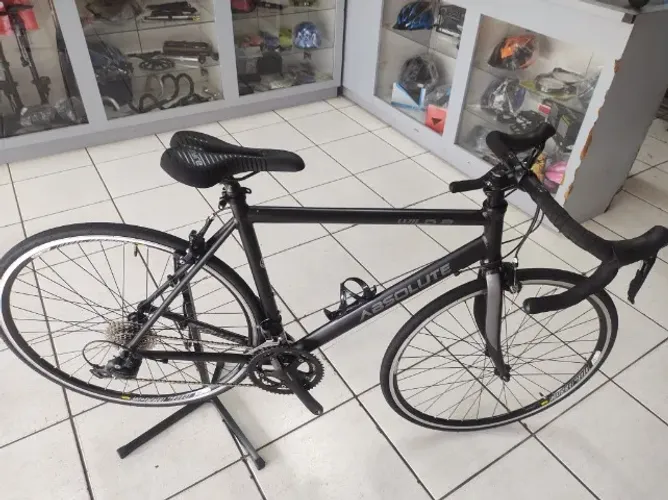 Speed alumínio 54cm Absolute Wild R 2x9V Shimano Sora total de mostruário