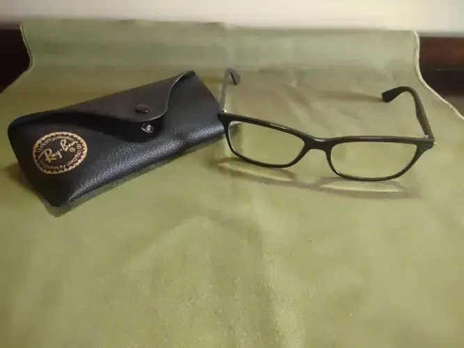 Armacão Ray-Ban