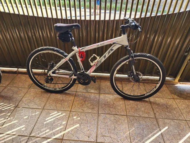 Bicicleta MX6 GTA