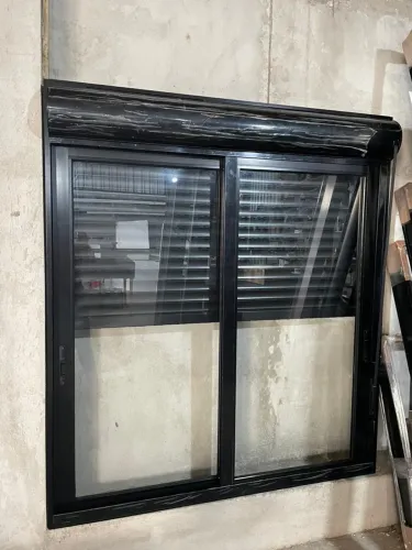 PROMOÇÃO Janela Esquadria 1x1 2 folhas com persiana integrada Manual, Linha Suprema 