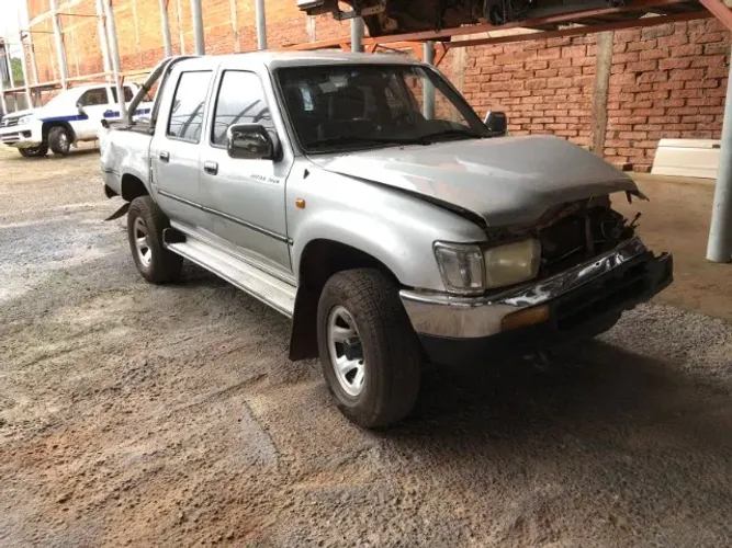 HILUX 3.0 2003 4X4 DIESEL MANUAL 290.000KM  VENDIDO EM PEÇAS