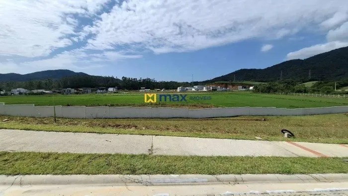 Excelente terreno em condomínio fechado, 240,80 m², Rio do Meio, Itajaí