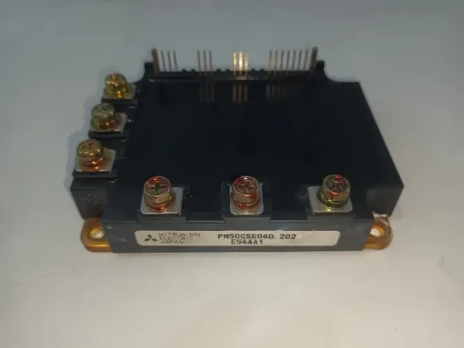 Módulo Transistor - Mitsubishi (PM50CSE060)
