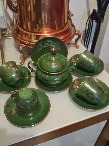 Lindo Jogo de Café em Porcelana Pintado a Mão 