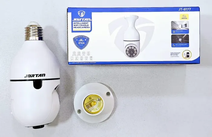 Câmera de Segurança Wi-Fi JORTAN - IP44 - Novo