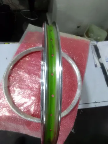 Par aro monark original timbrado 28 furos cromado 