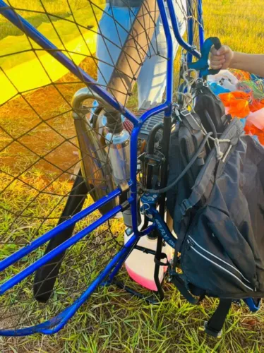 Paramotor BalckDevil REVISADO + Asa com LAUDO + Paraquedas reserva + Capacete 