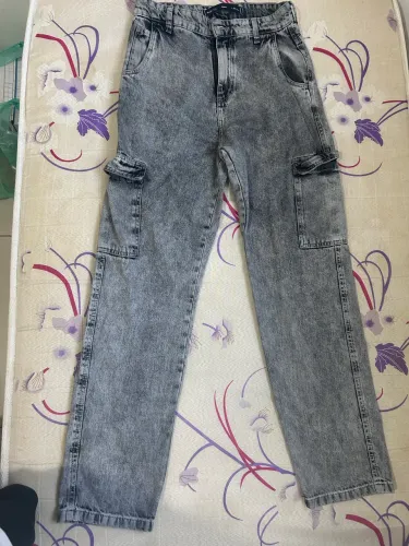 Calça baggy cargo cinza Renner 