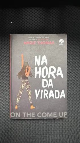 Na hora da virada - Angie Thomas