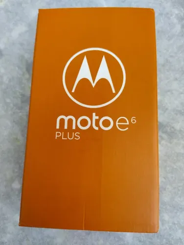 Caixa de Celular Motorola Moto E6 Plus