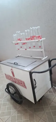 Carrinho de pipoca e raspadinha 