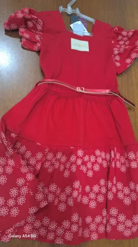 Lindo Vestido Angerô veste 6 anos 