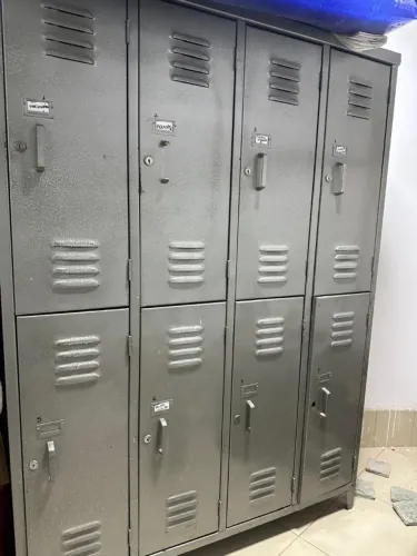 Armário de Aço 8 Portas - Ideal para Vestiário, Escola ou Empresa