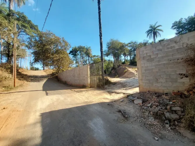 Lote em condomínio px Nacional 