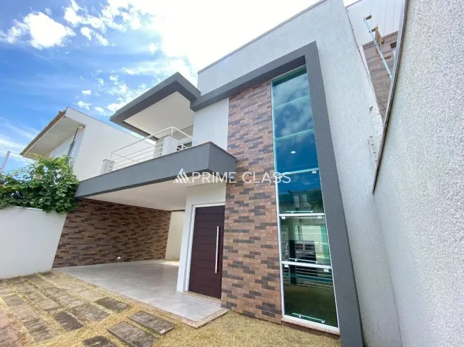 Sobrado com 3 dormitórios no bairro Mont Serrat em Canoas para alugar