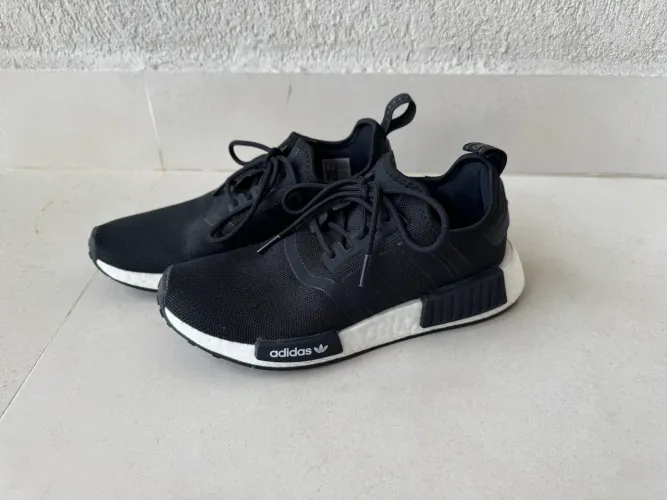 Tênis Adidas NMD R1 