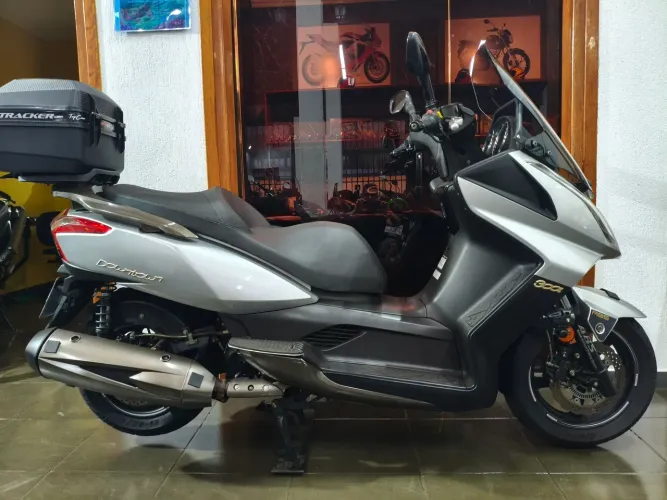 KIMCO DOWNTOWN 300 NOVA 2020