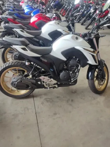 Yamaha Fazer FZ25 250 cc