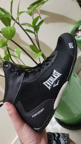 Tênis esportivo Everlast Forceknit Preto confortável tamanho 39