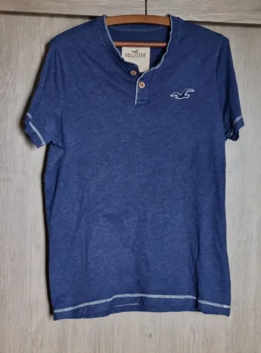 camiseta com botoes azul original hollister