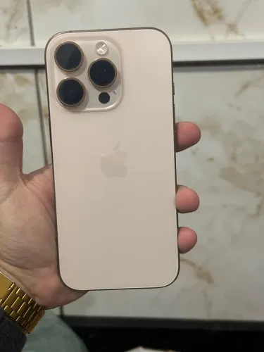 iPhone 16 PRO Desert