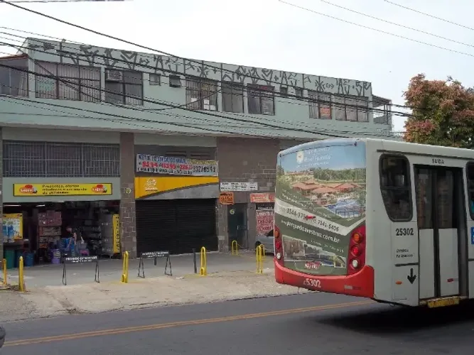 ALUGO SALA NA AV. SINFRÔNIO BROCHADO, 36 BARREIRO/BH  