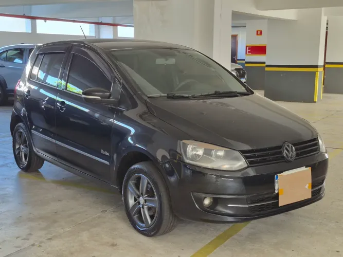 Volkswagen Fox 1.0 MI Total Flex 8V 5P 2013