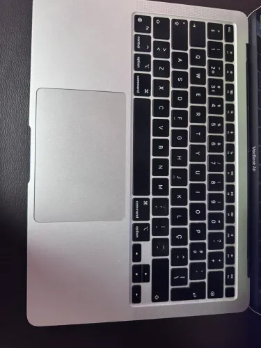 MacBook Air M1