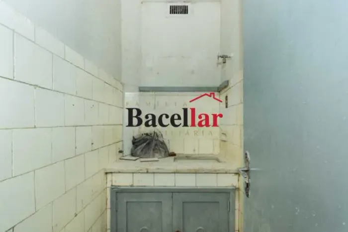 Sala : / Comercial / Copacabana