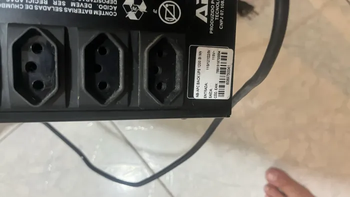 Nobreak APC Back-UPS 1200VA bivolt