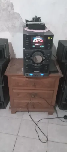 Som marca Sony modelo HCD GTR88