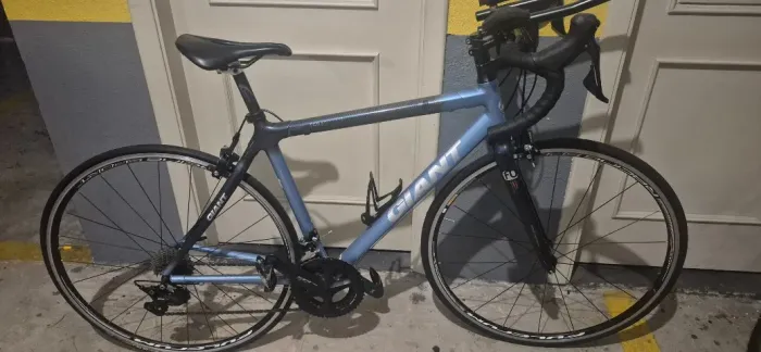 Bicicleta speed Giant TCR Alliance quadro carbono tamanho M (50)