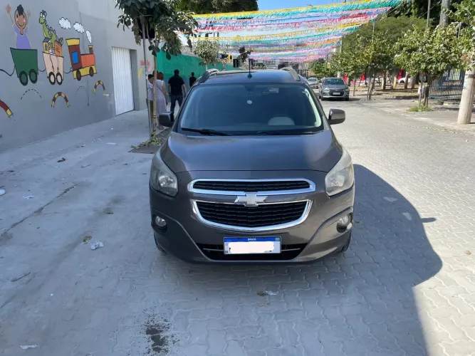 Chevrolet Spin LTZ 1.8 8V Econo.flex 5P Aut. 2014