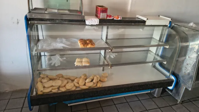 Pãozeiro balcão de pão VIDRO CURVO
