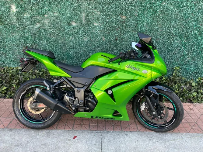 Kawasaki Ninja 250r