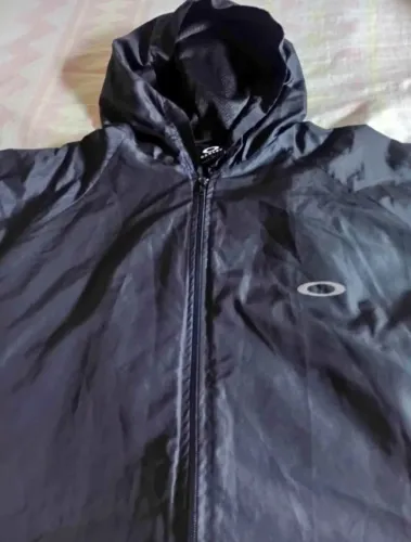 Jaqueta corta vento Oakley