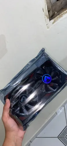 Radeon RX 580 ( LACRADO ) ~ 8GB