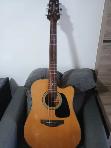 Violão Takamine 