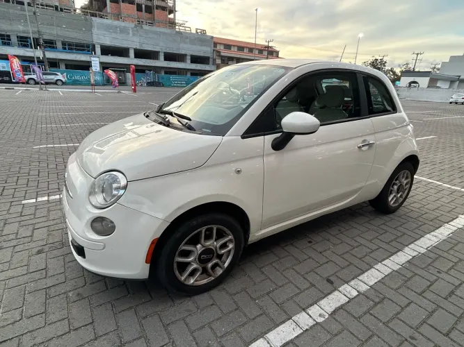 Fiat 500 Cult 1.4 Flex 8V EVO Dualogic 2013