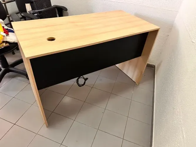 Mesa de Escritório 2 Gavetas e Cadeira Giratória | Home Office