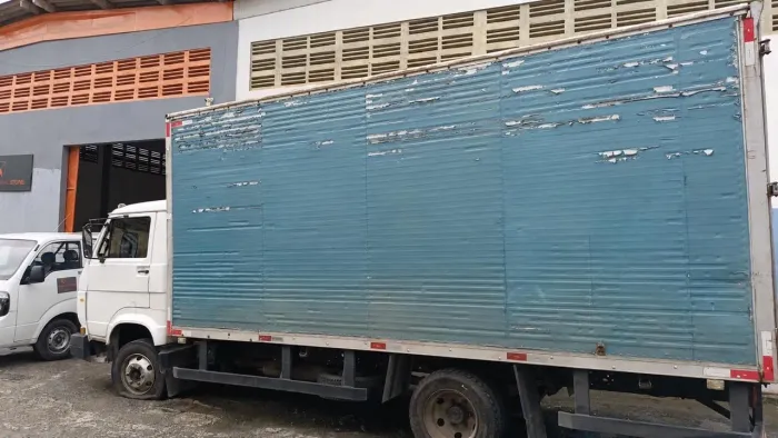 Vende-se NÃO ACEITO TROCAS.