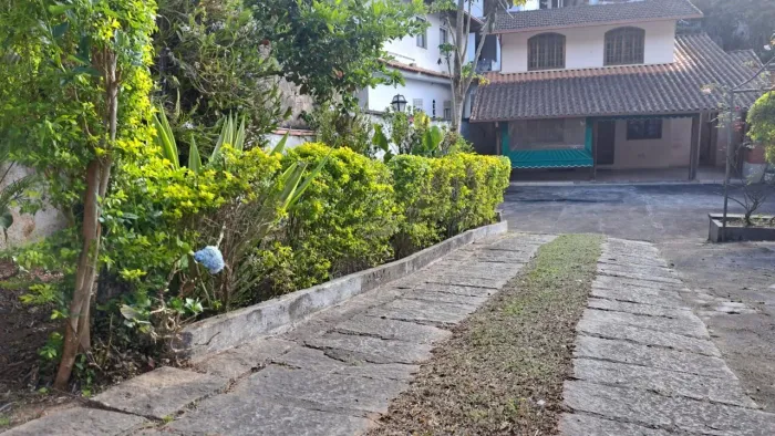 Ótima casa no Cascatinha