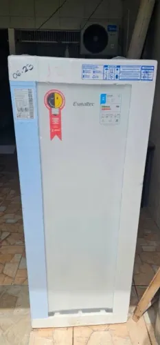 Geladeira/Refrigerador Esmaltec Cycle Defrost 1 Porta Branco 293L ROC31 PRO