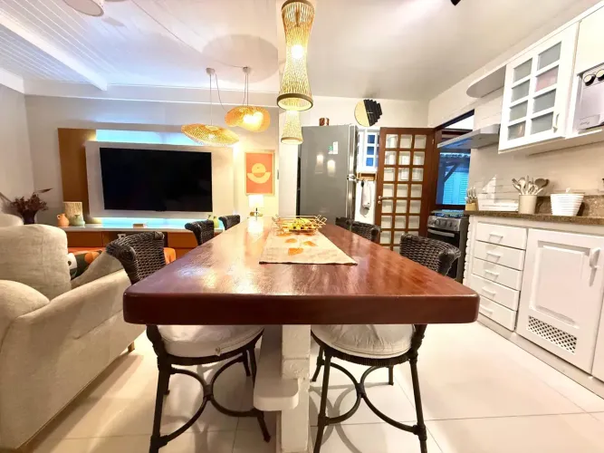 LOCAÇÃO ANUAL | CASA MOBILIADA EM MANGUINHOS  ARMAÇAO DOS BÚZIOS